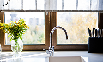 Kitchen roller blind