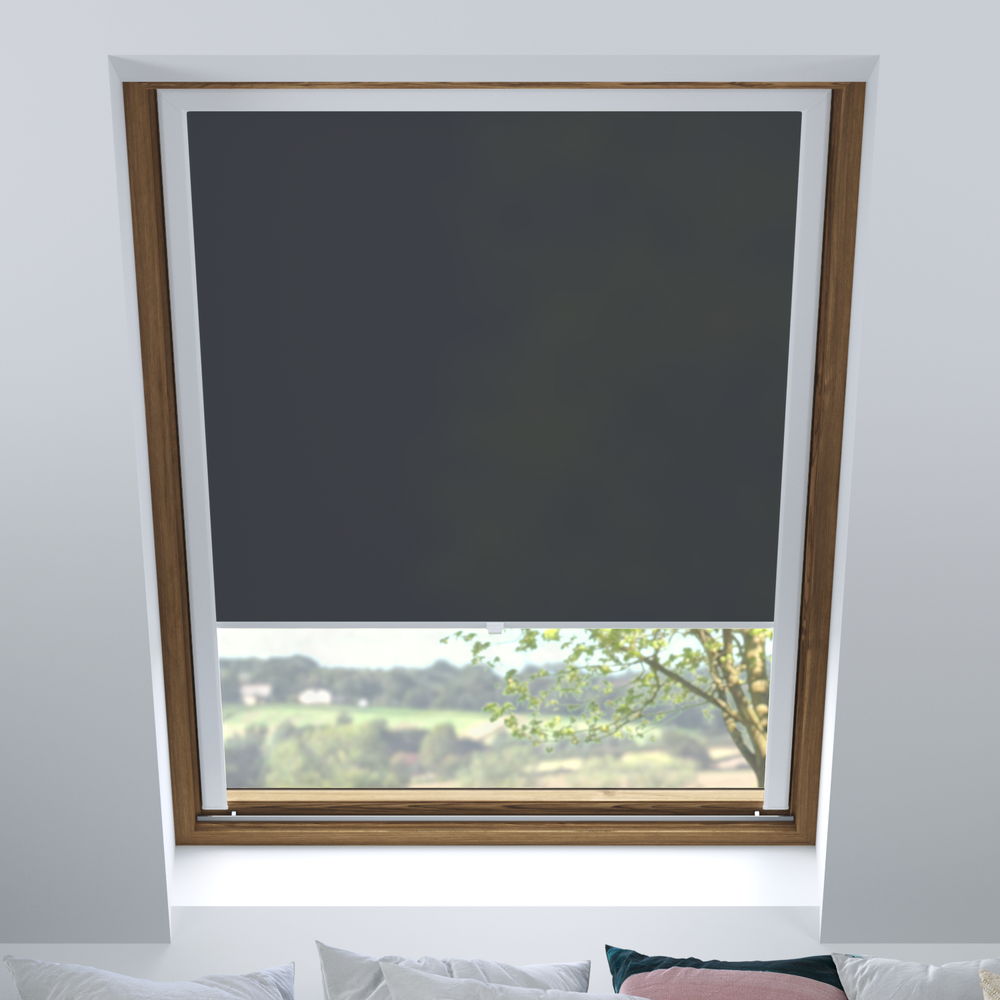 Darkening PureNight Skylight Blind, Raven